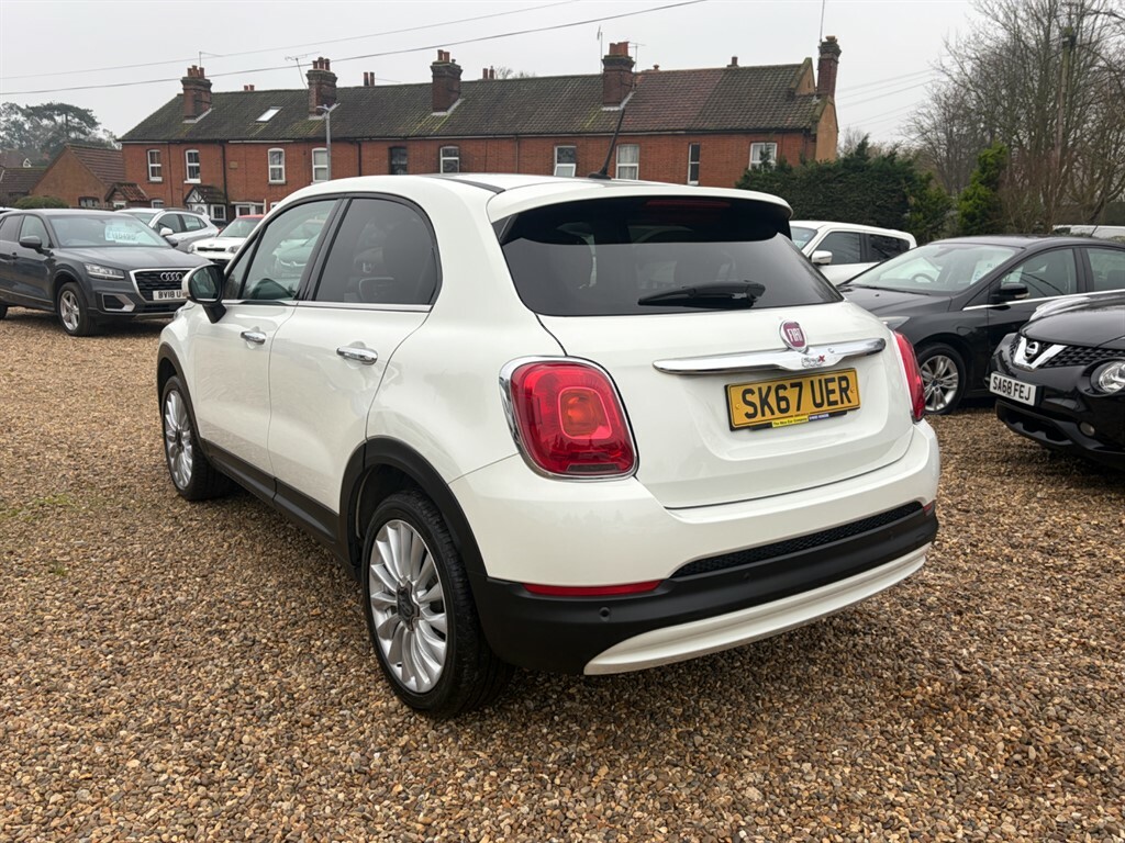 Fiat 500X 1.4 L Multiair Lounge SK67UER White #5