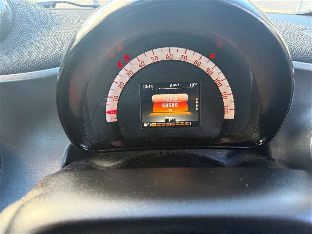 Smart Fortwo Cabrio 1.0 L Passion White #3