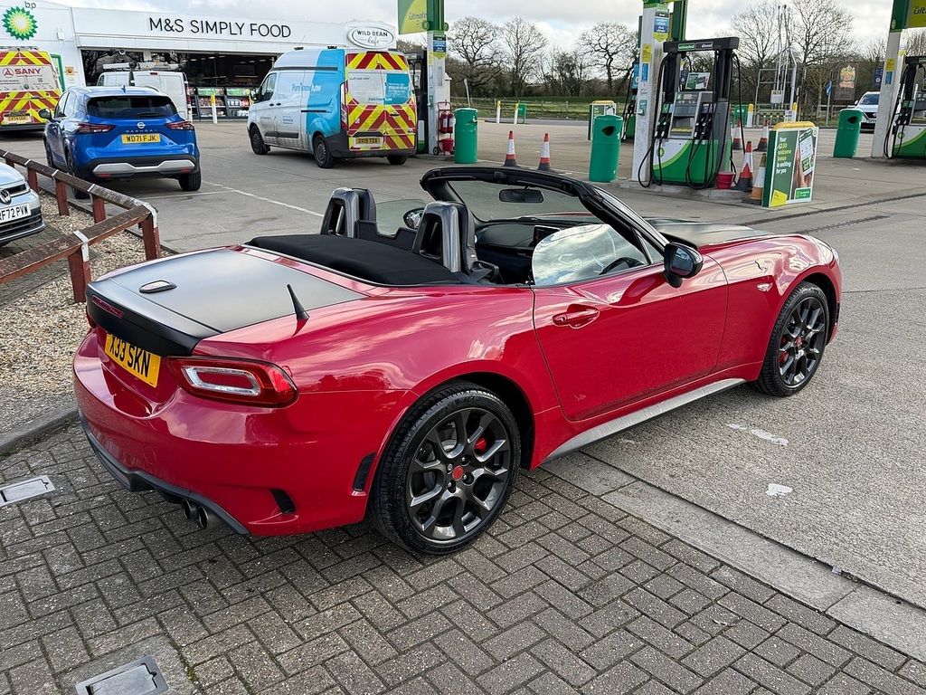 Abarth 124 Spider 1.4 Multiair Convertible Euro 6 1 Red #5