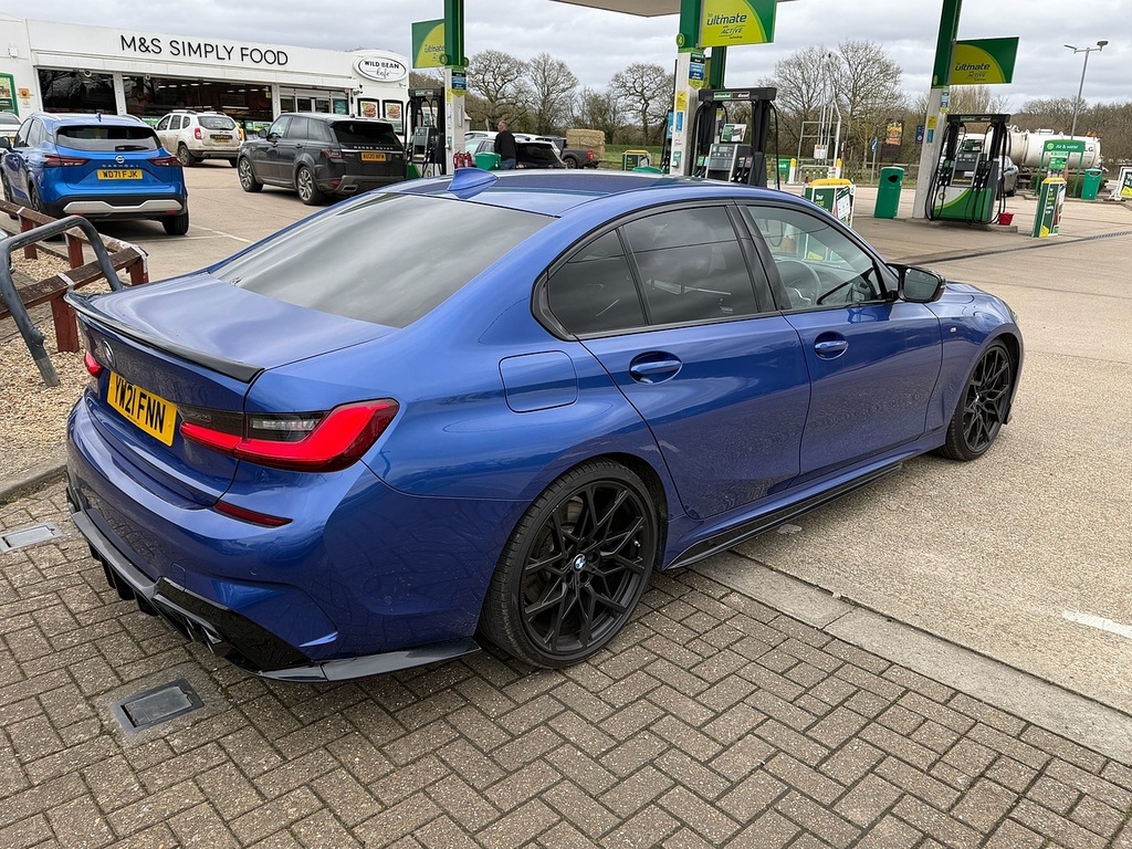BMW 3 Series 2.0 320D Mht M Sport Saloon Hybrid YW21FNN Blue #4