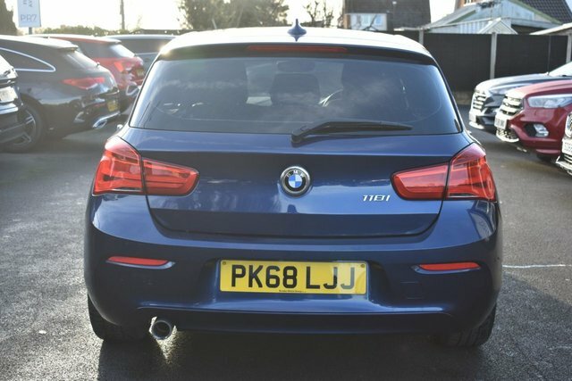 BMW 1 Series 118I Gpf Se Hatchback PK68LJJ Blue #5