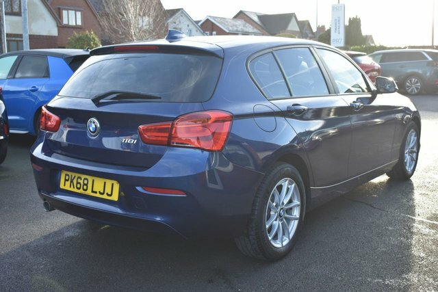 BMW 1 Series 118I Gpf Se Hatchback PK68LJJ Blue #4