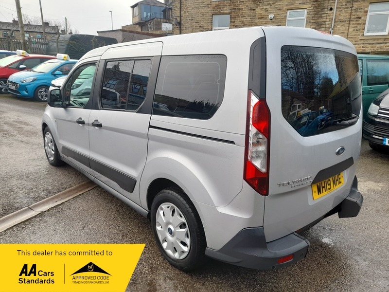 Ford Grand Tourneo Connect Grand Zetec 1.5 Tdci Silver #6