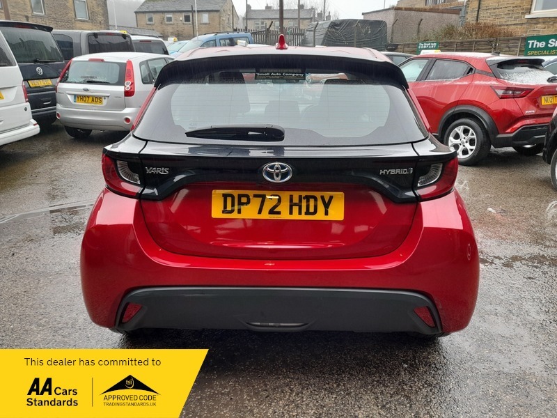 Toyota Yaris 1.5 Vvt-h Icon E-cvt DP72HDY Red #6