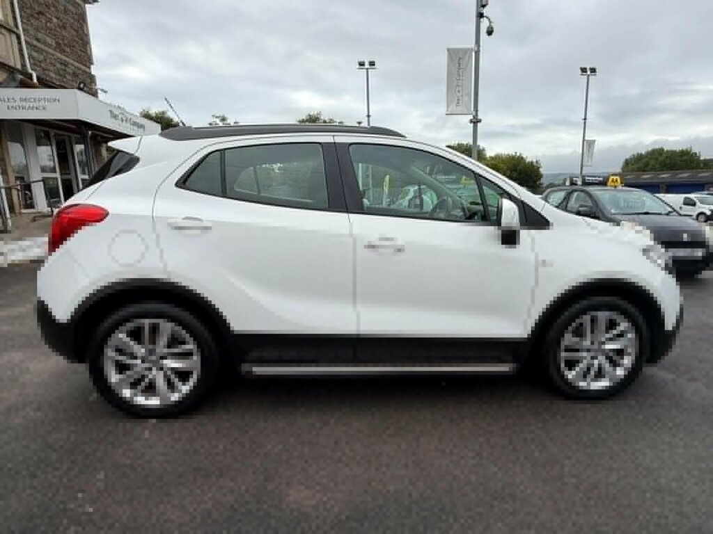 Vauxhall Mokka Suv 1.6I Tech Line 2Wd Euro 6 Ss 201616 CU16KHJ White #3
