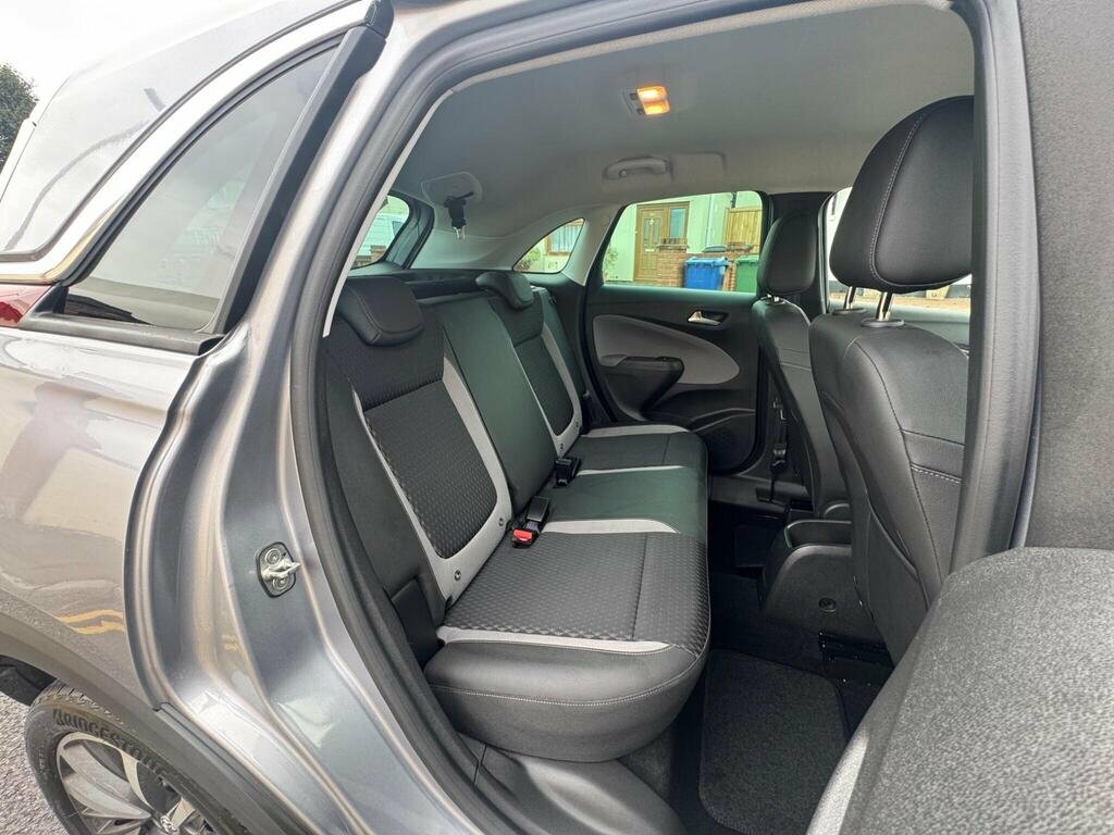 Vauxhall Crossland X 1.2 Turbo Ultimate - Startstop 130Ps White #34