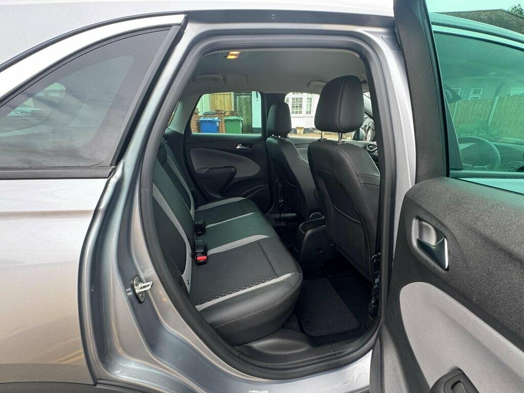 Vauxhall Crossland X 1.2 Turbo Ultimate - Startstop 130Ps White #31