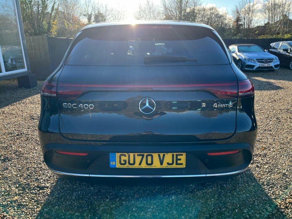 Mercedes-Benz EQC Suv Eqc 400 80Kwh Amg Line 4Matic 20207 GU70VJE Black #5
