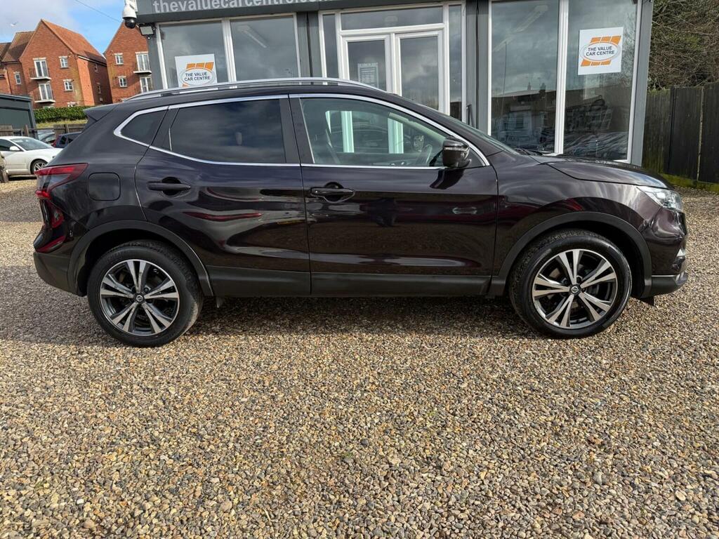 Nissan Qashqai Suv 1.6 Dci N-connecta Xtron Euro 6 Ss 201 LR67NZG Black #2