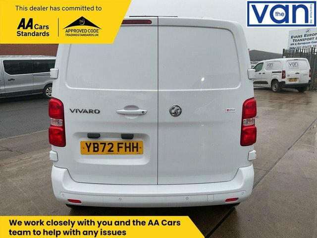 Vauxhall Vivaro 1.5 Turbo D 2700 Sportive Panel Van 6Dr Man YB72FHH White #4