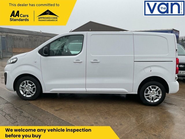Vauxhall Vivaro 1.5 Turbo D 2700 Sportive Panel Van 6Dr Man YB72FHH White #6