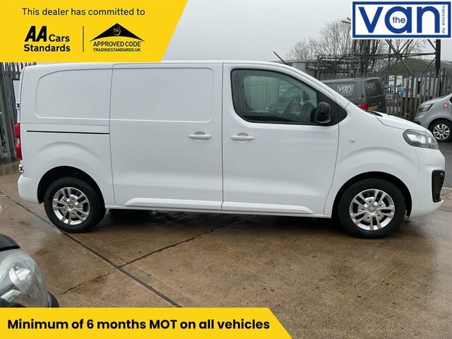 Vauxhall Vivaro 1.5 Turbo D 2700 Sportive Panel Van 6Dr Man YB72FHH White #2