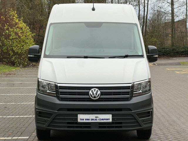 Volkswagen Crafter Mpv GF71BYG White #2