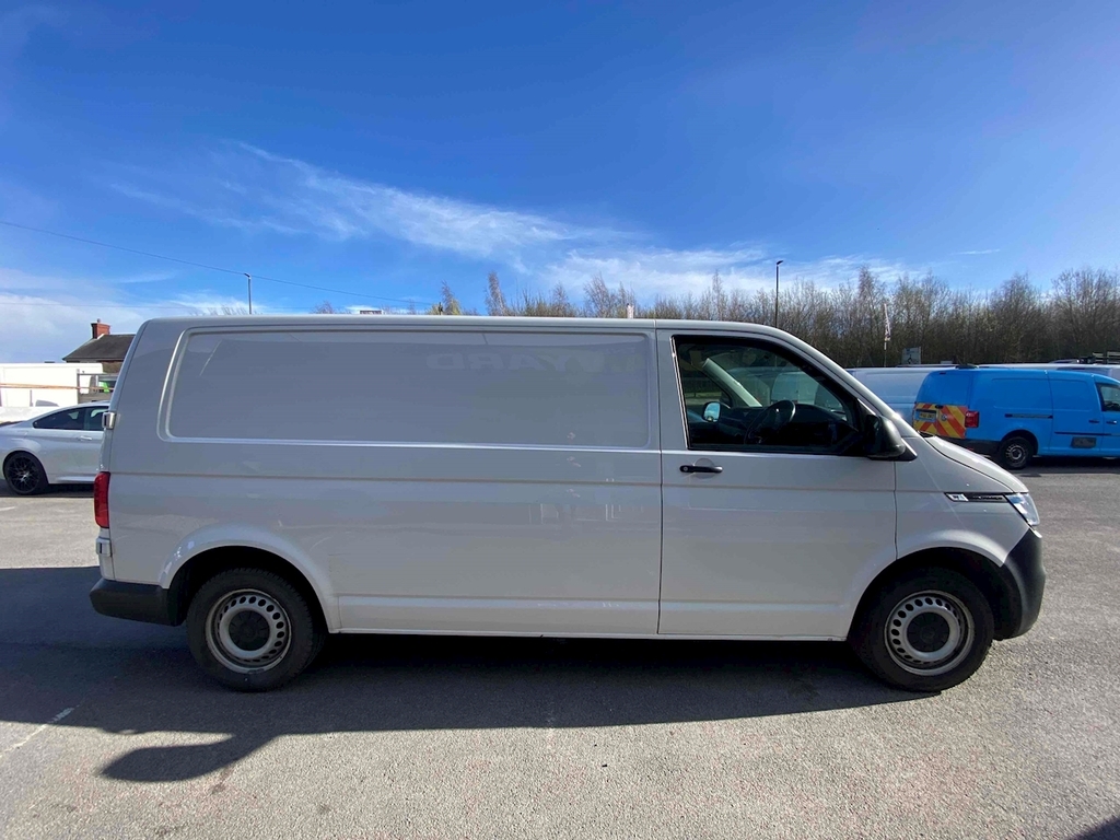 Volkswagen Transporter 2.0 Tdi T30 Lwb Business Air Con Panel Van Die MT70BCY White #4