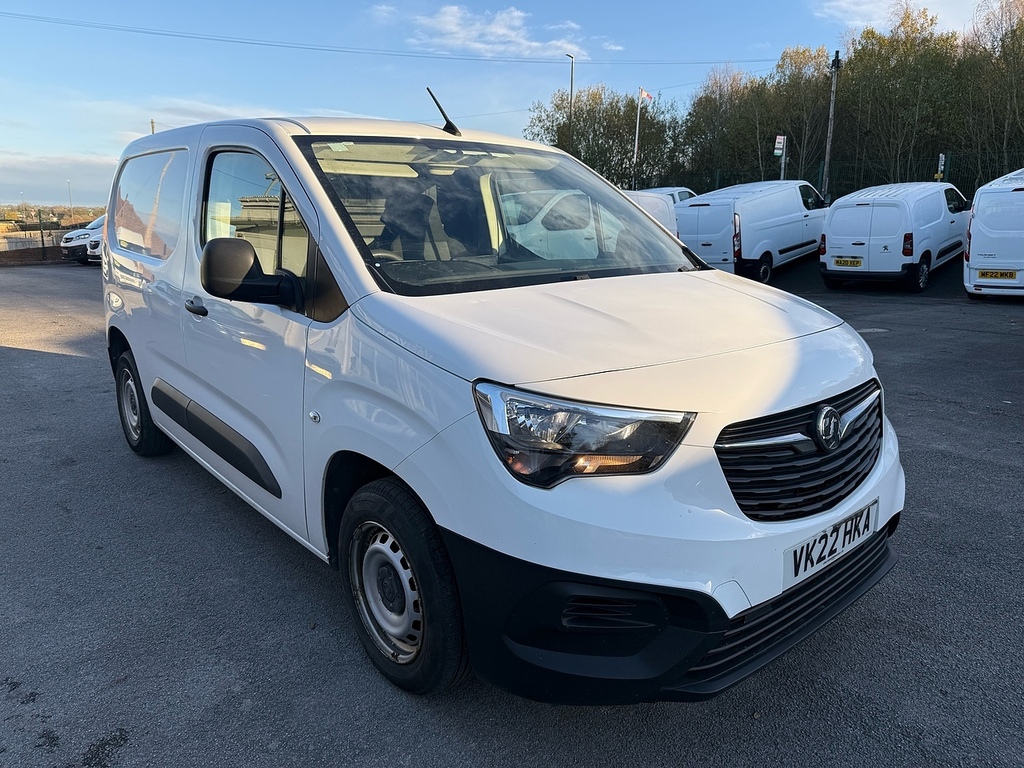 Vauxhall Combo 1.5 Turbo D 2000 Dynamic Swb Air Con Panel Van VK22HKA White #3