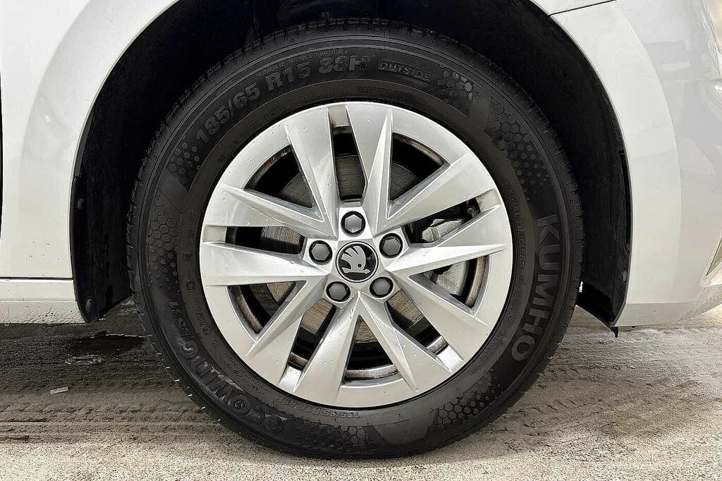 Skoda Fabia 1.0 Tsi 116 Se Edition Dsg GK25LSC Silver #5