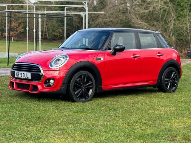 Mini Hatch 1.5 Cooper Sport Hatchback Euro GF19OUL Red #2
