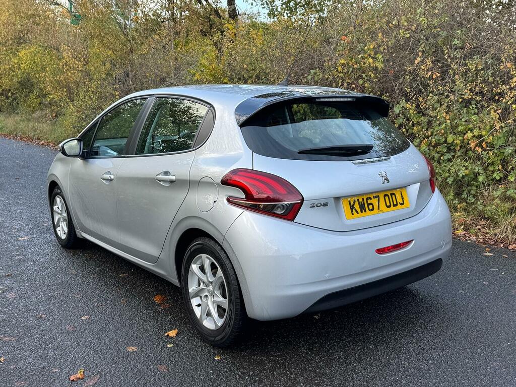 Peugeot 208 1.6 Bluehdi Active 2018 KW67ODJ Silver #4