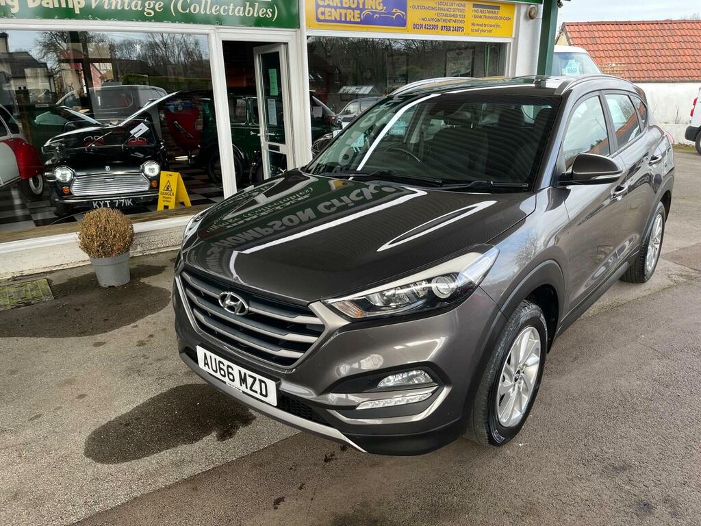 Hyundai Tucson Suv 1.7 Crdi Blue Drive Se Nav Euro 6 Ss 2 AU66MZD Grey #6