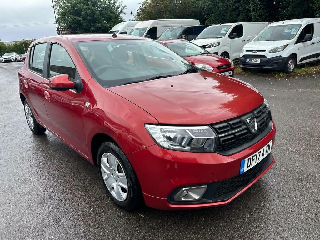 Dacia Sandero Hatchback 0.9 Tce Laureate Euro 6 Ss 2017 Red
