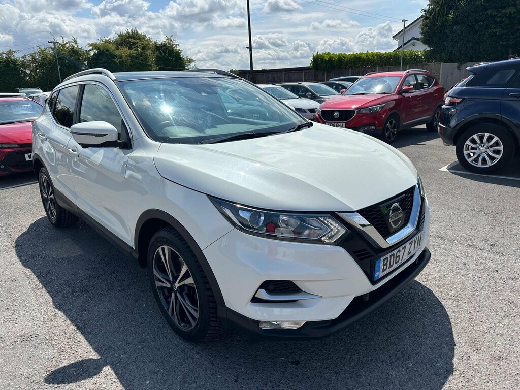 Nissan Qashqai Suv 1.2 Dig-t N-connecta Euro 6 Ss 201767 White