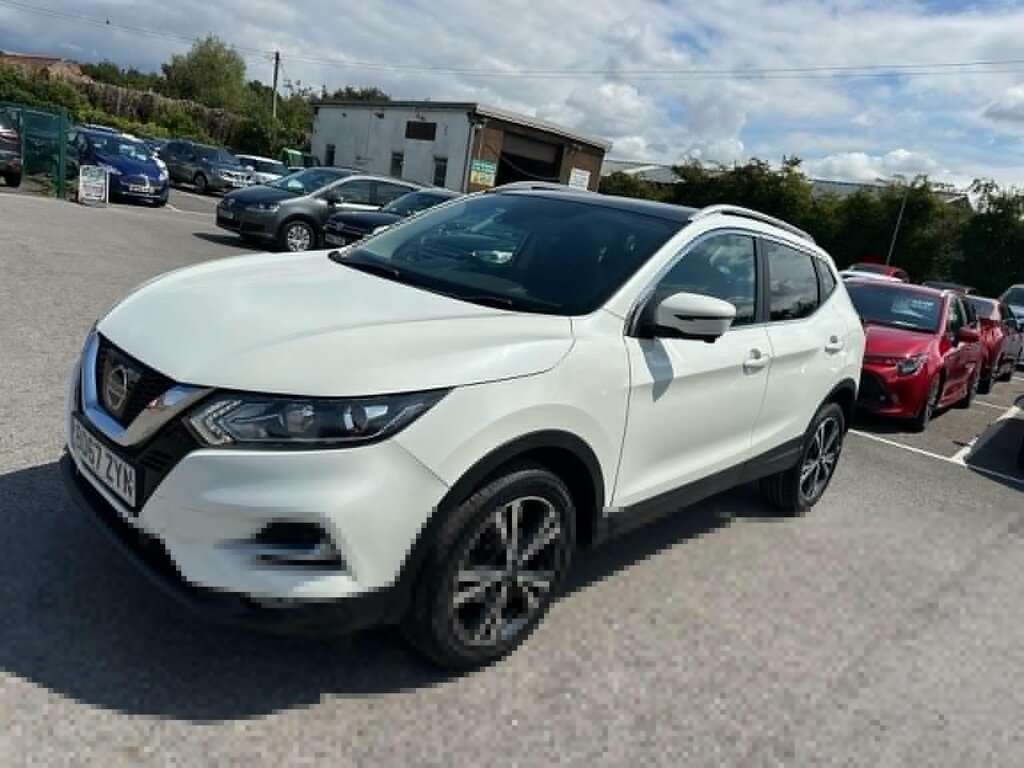 Nissan Qashqai Suv 1.2 Dig-t N-connecta Euro 6 Ss 201767 BD67ZYN White #3