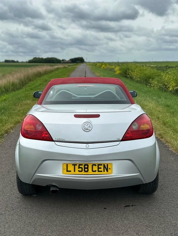 Vauxhall Tigra Sport Rouge Silver #5