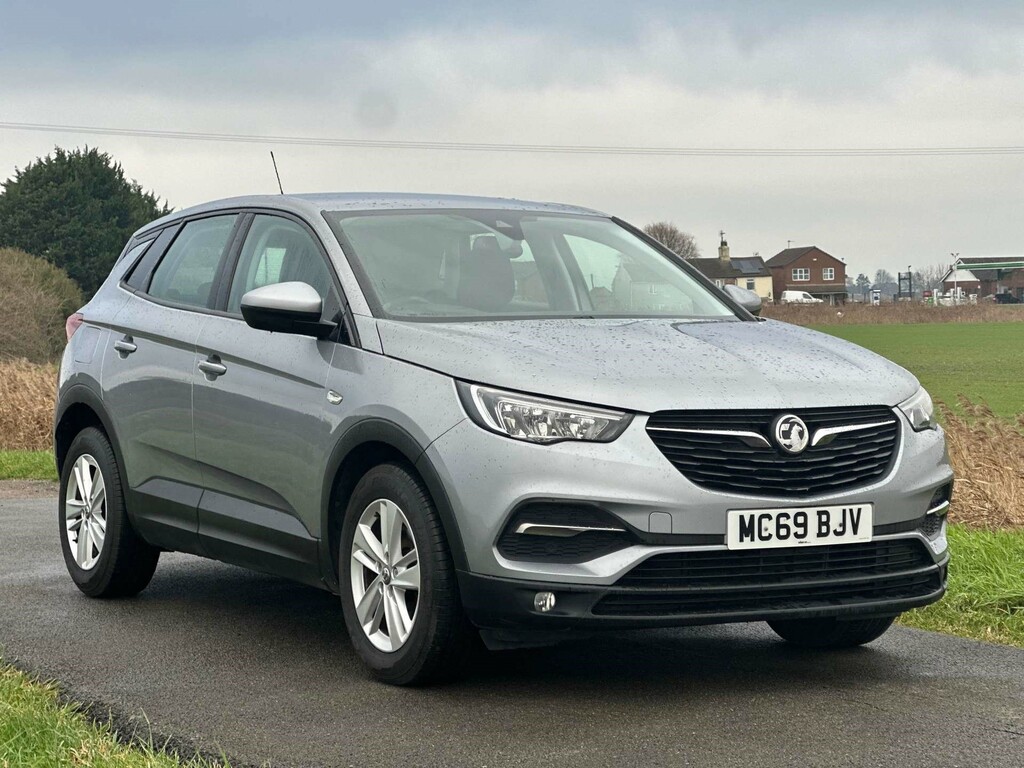 Vauxhall Grandland X Se T Grey