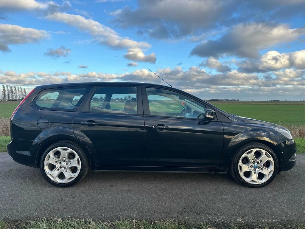 Ford Focus Zetec Td 115 Black #4