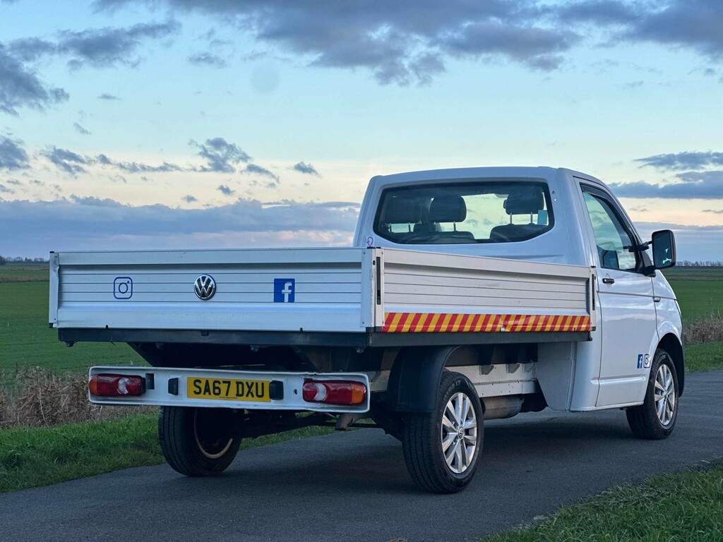 Volkswagen Transporter T30 Tdi Bluemotion Technology SA67DXU White #4