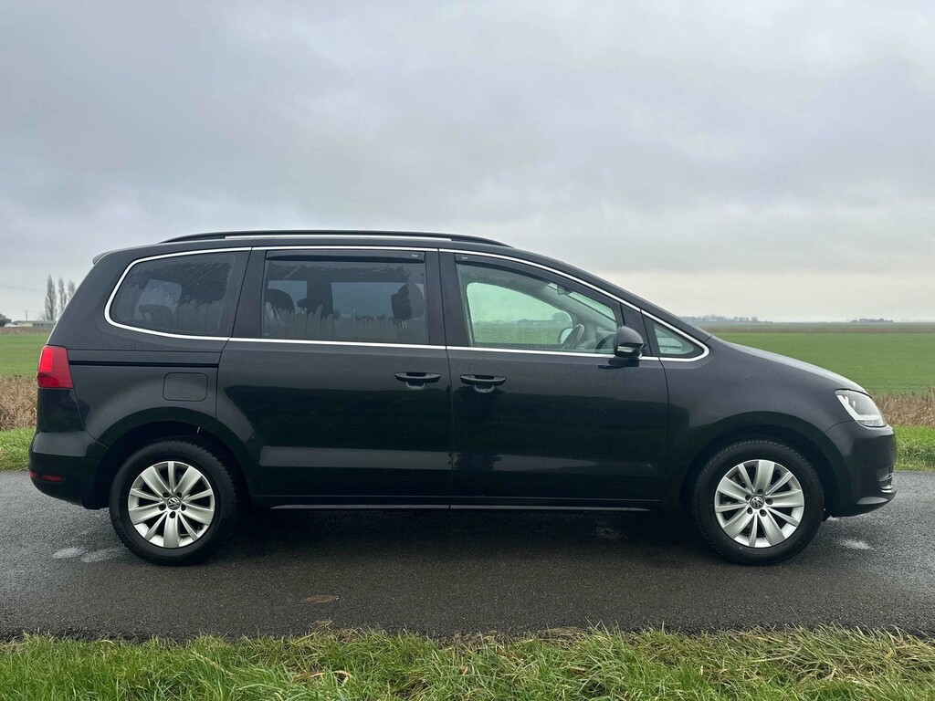 Volkswagen Sharan Se Bluemotion Tdi LO62AHK Black #2