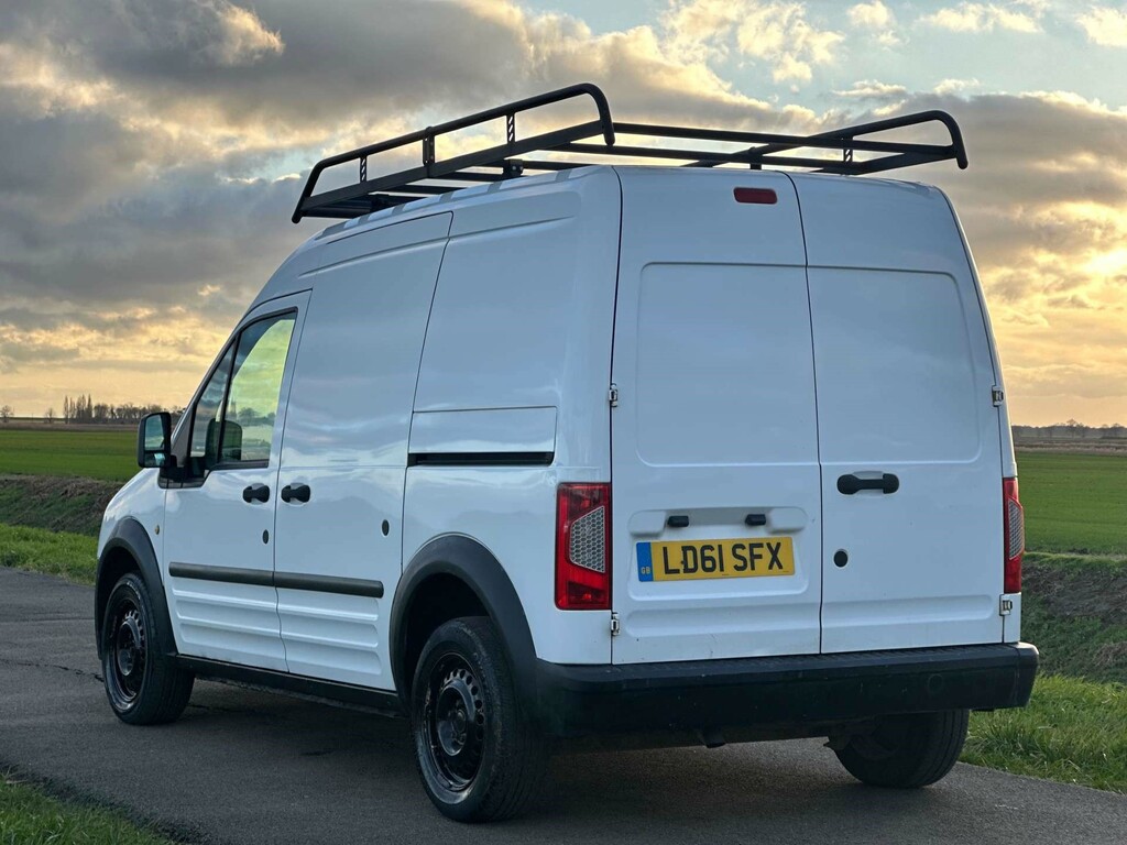 Ford Transit Connect 90 T230 White #6