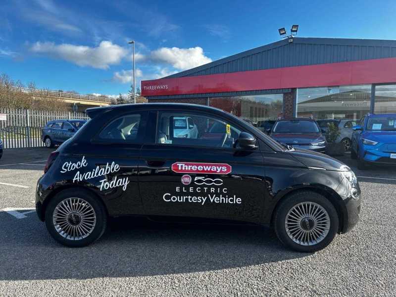 Fiat 500 Hat 42Kwh 118Hp Icon - 2023 73 Black #3