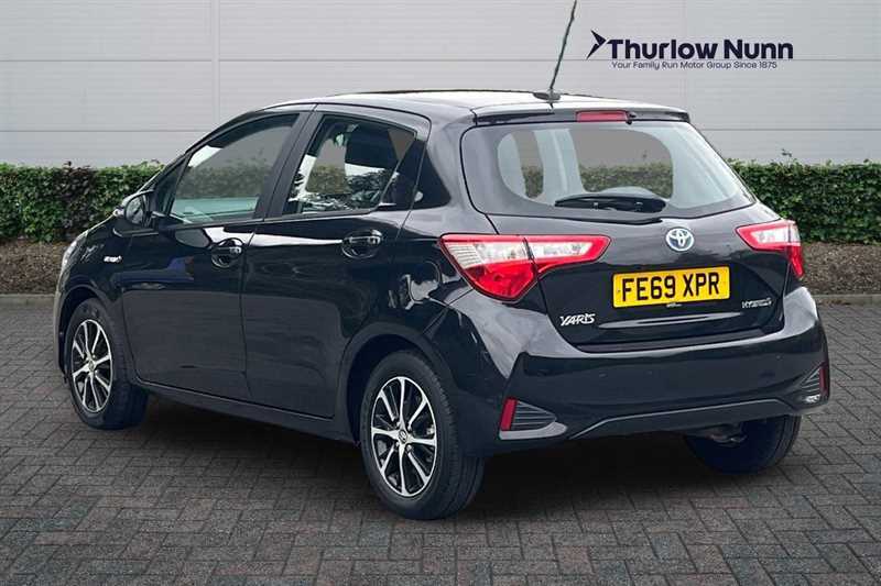 Toyota Yaris 1.5 Vvt-h Icon Tech Hatchback Hybrid E- FE69XPR Black #5