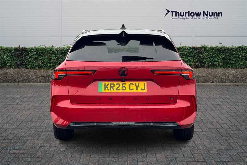 Vauxhall Astra 54Kwh Ultimate Sports Tourer 15 KR25CVJ Red #4