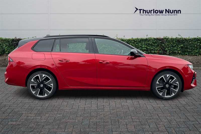 Vauxhall Astra 54Kwh Ultimate Sports Tourer 15 KR25CVJ Red #2