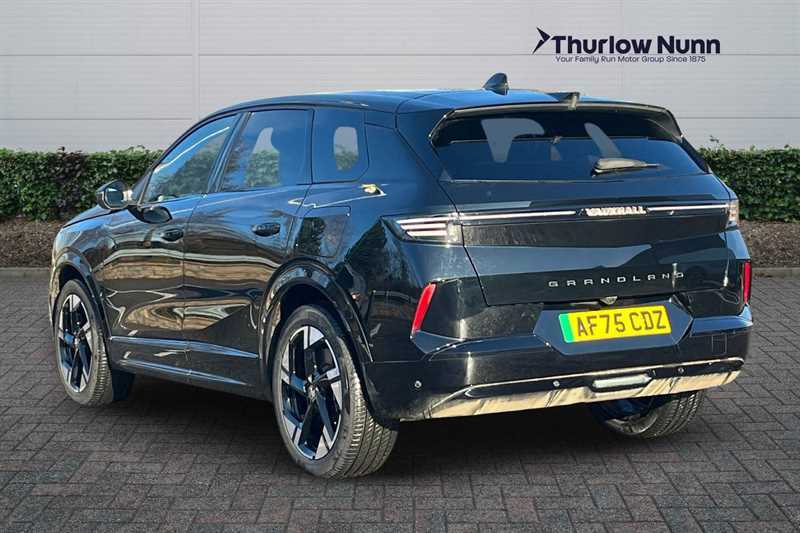 Vauxhall Grandland 73Kwh Ultimate Suv 213 Ps AF75CDZ Black #5