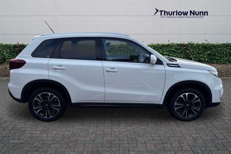 Suzuki Vitara 1.5 Sz5 Suv Hybrid Ags Euro 6 Ss AK22ZJZ White #2