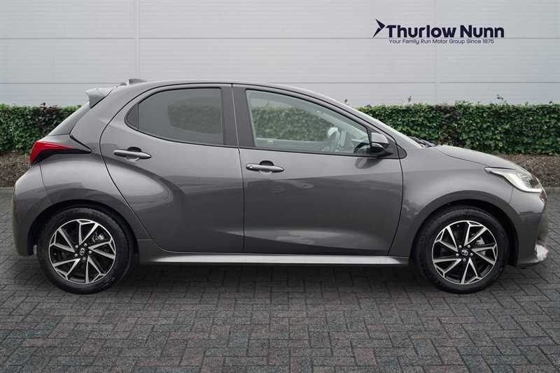 Toyota Yaris 1.5 Vvt-h Design Hatchback Hybrid E-cvt AP23TJY Grey #2
