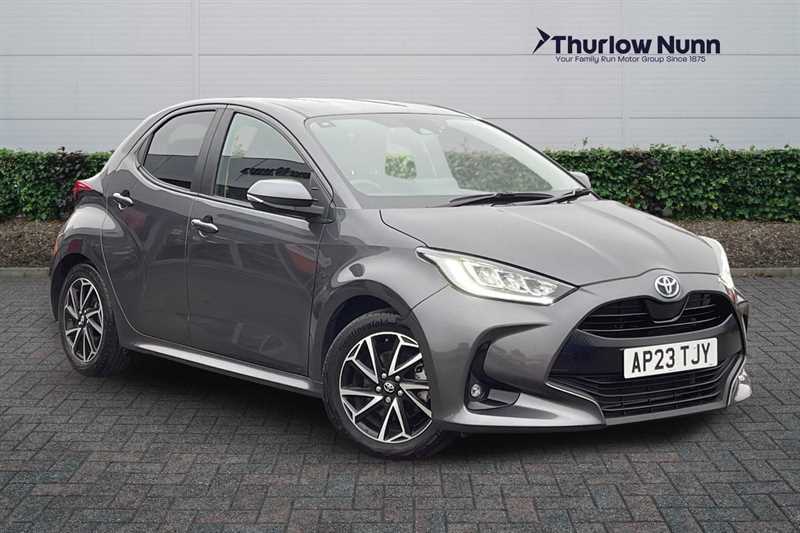 Toyota Yaris 1.5 Vvt-h Design Hatchback Hybrid E-cvt Grey