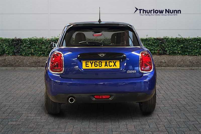 Mini Hatch 1.5 Cooper Classic Hatchback Steptronic EY68ACX Blue #4