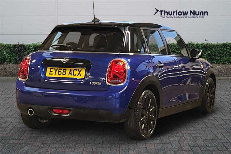 Mini Hatch 1.5 Cooper Classic Hatchback Steptronic EY68ACX Blue #3