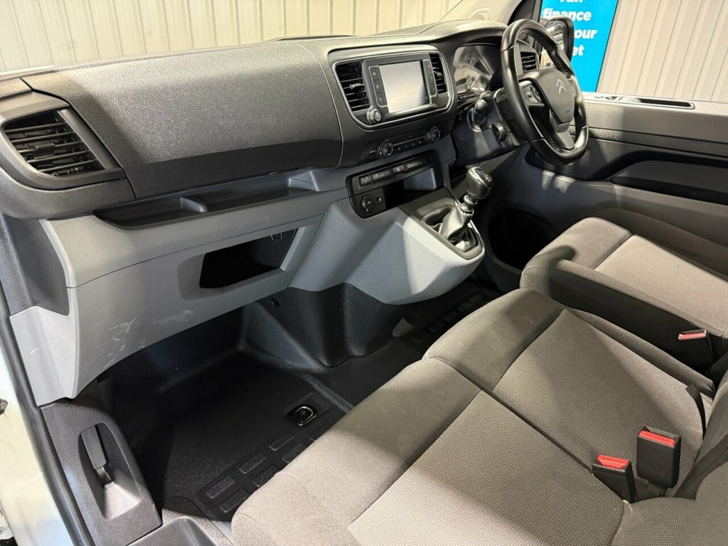 Citroen Dispatch 1.5L Driver Pro M 6Dr LA72YDH White #4