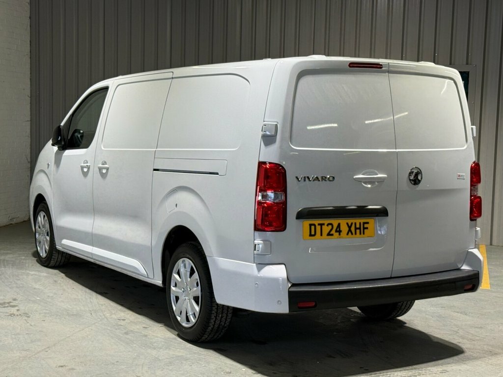 Vauxhall Vivaro 2L Pro 6Dr DT24XHF White #2