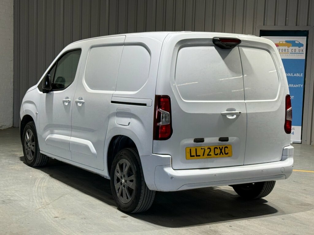 Peugeot Partner 1.5L Asphalt Premium LL72CXC White #2