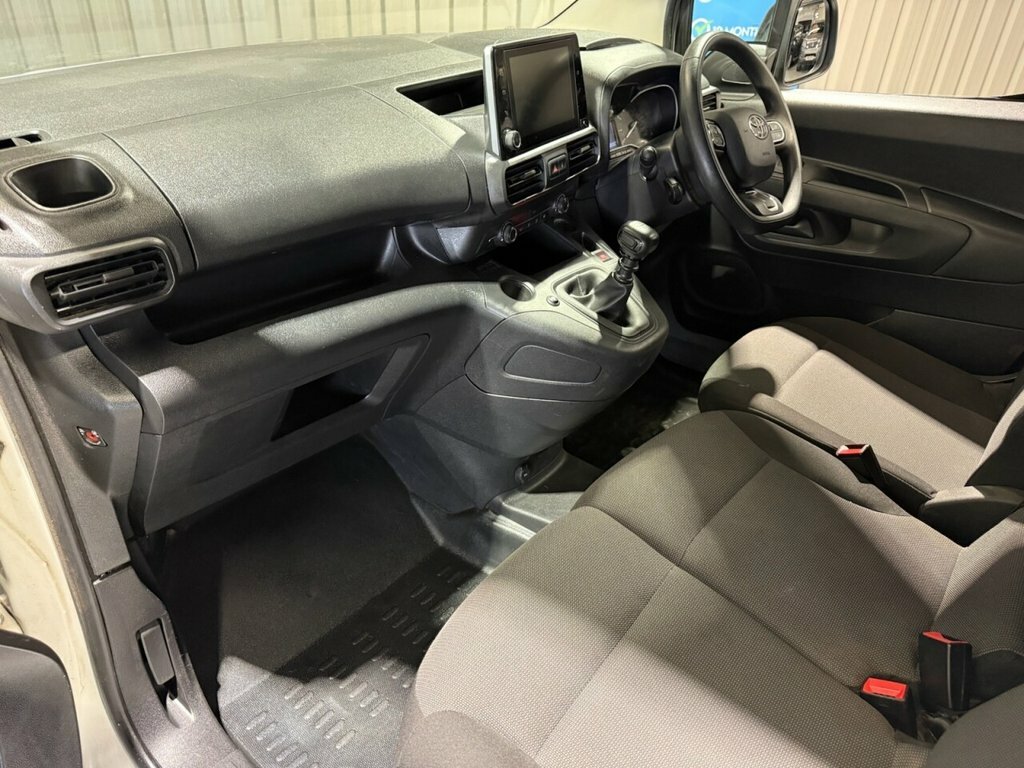 Toyota Proace City 1.5L Icon SL72WPK White #4