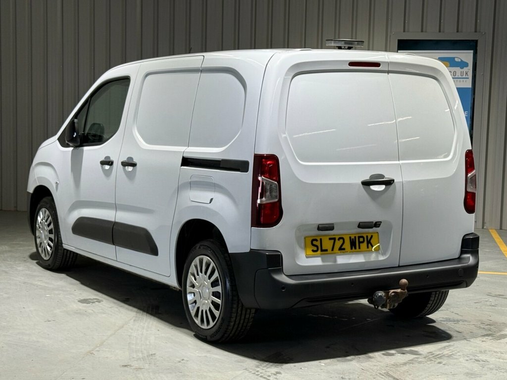 Toyota Proace City 1.5L Icon SL72WPK White #2
