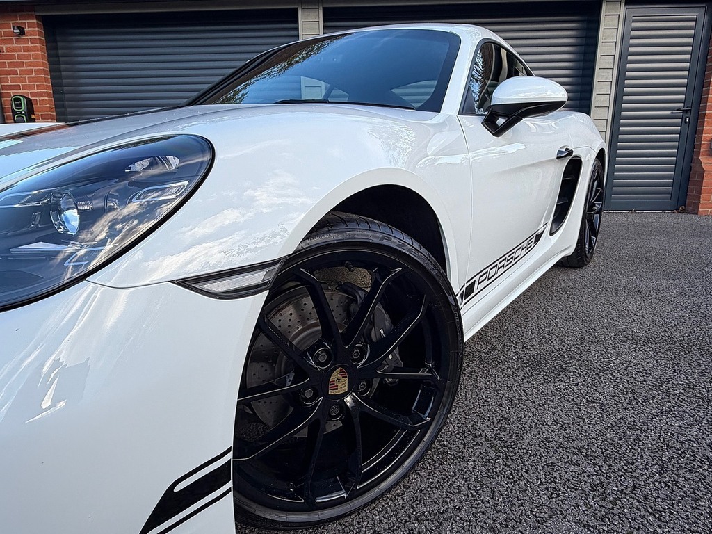 Porsche 718 Cayman T Style Edition White #5