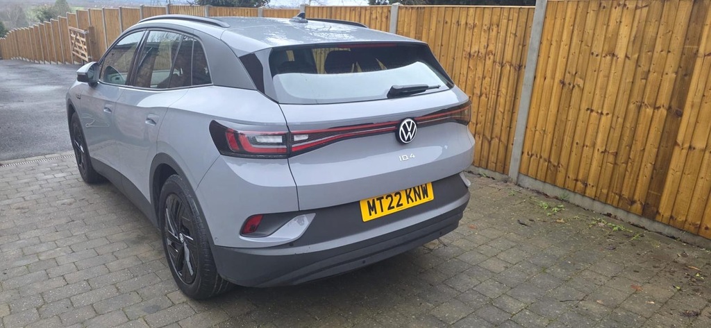 Volkswagen ID.4 Pro Perfo... MT22KNW  #4