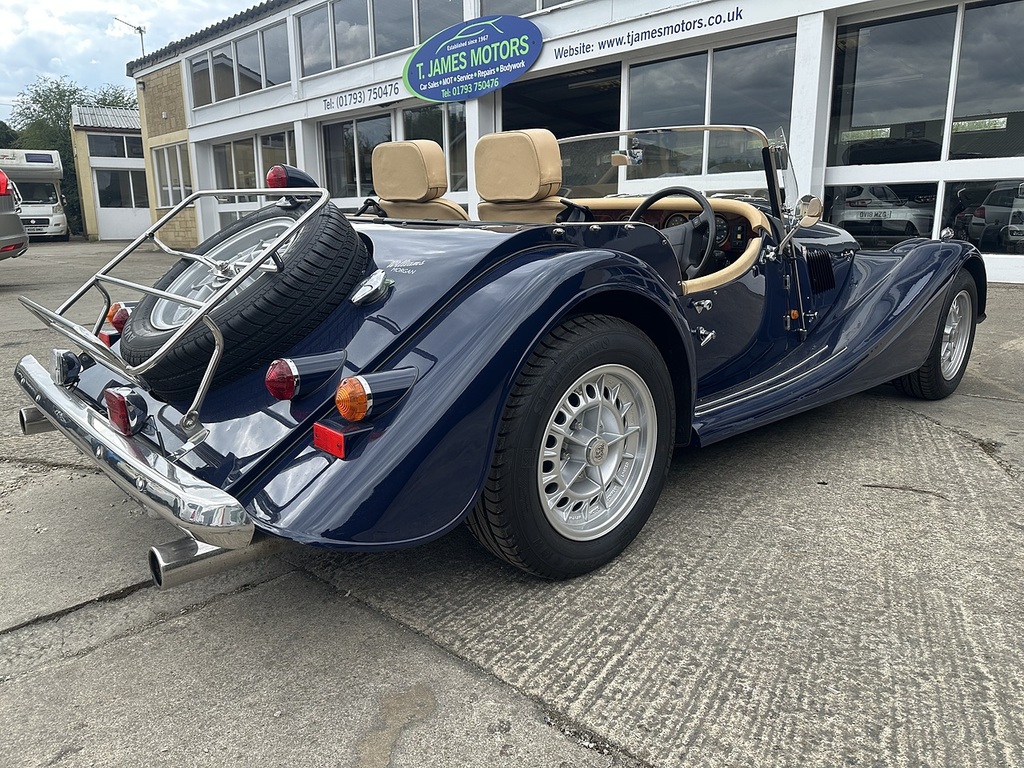 Morgan Plus Eight U357 Ulez R1KWG Blue #6